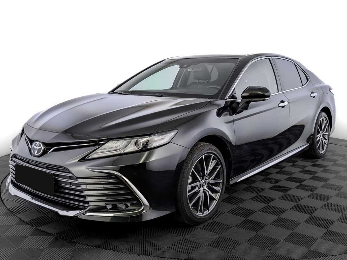 Toyota Camry с пробегом — 2023 год. Посмотреть фото