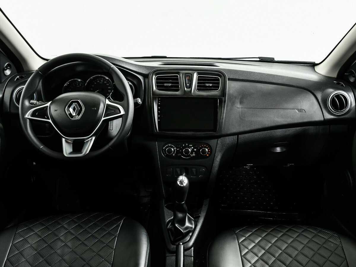Renault Logan с пробегом — 2018 год. Фото: #10
