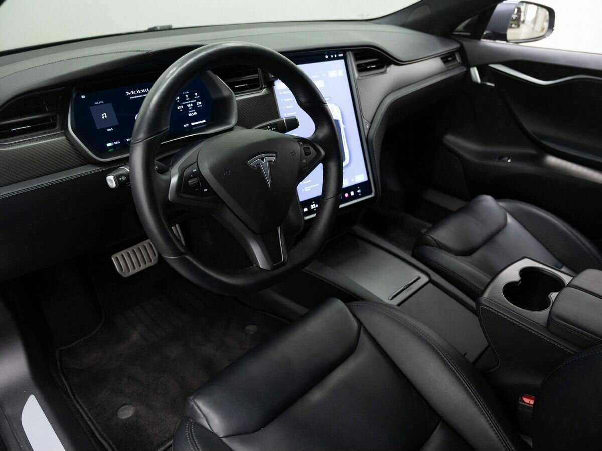 Tesla Model S с пробегом — 2020 год. Фото: #6