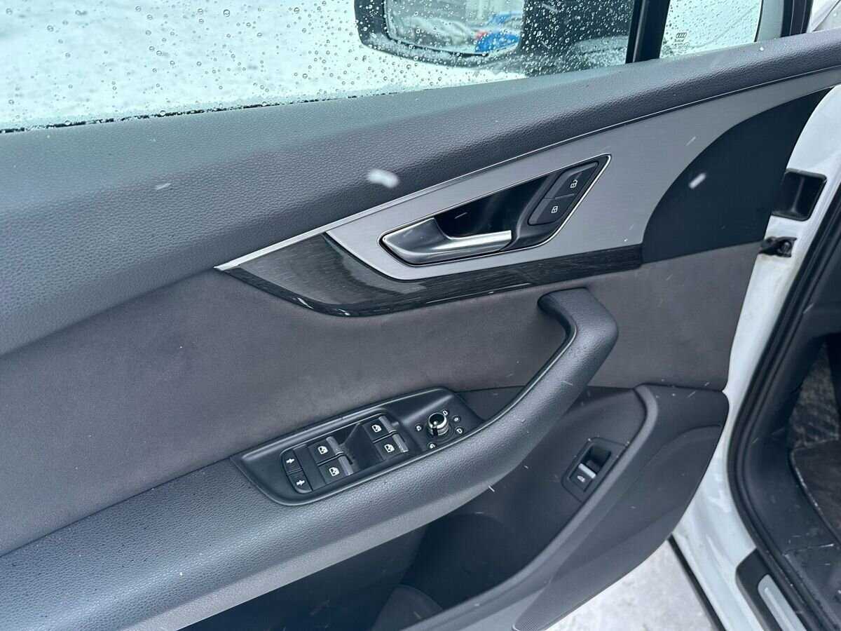 Audi Q7 с пробегом — 2015 год. Фото: #8