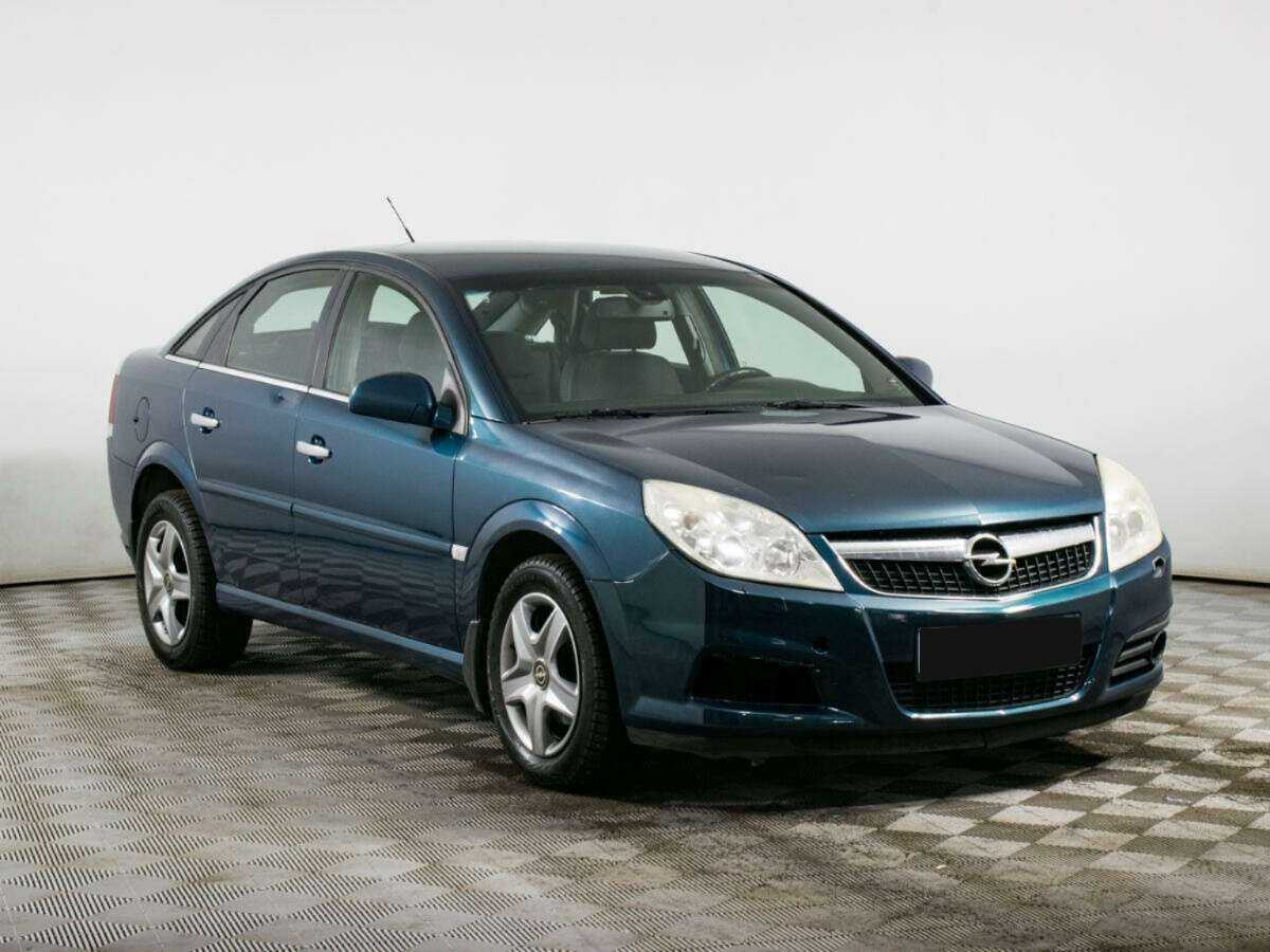 Opel Vectra с пробегом — 2007 год. Фото: #2