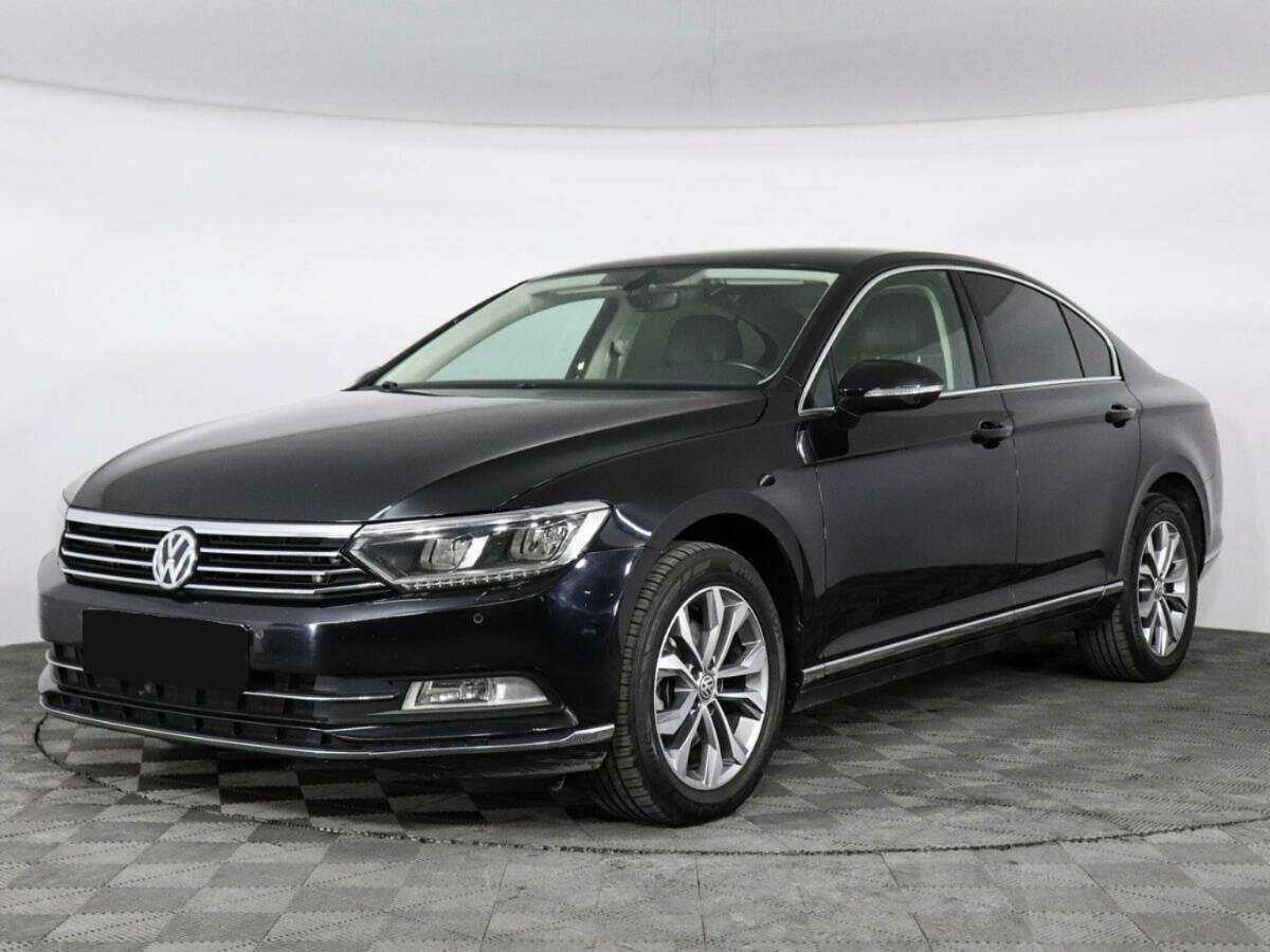 Volkswagen Passat с пробегом — 2016 год. Фото: #0