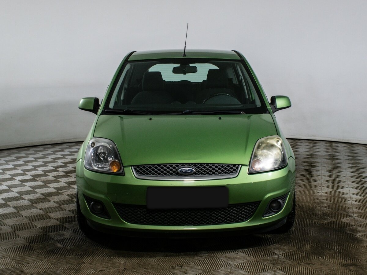 Ford Fiesta с пробегом — 2008 год. Фото: #1