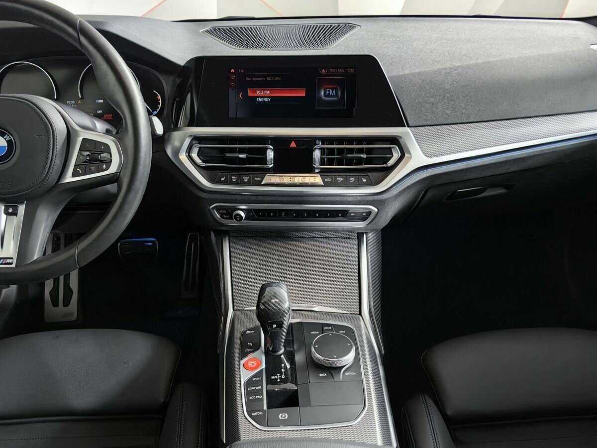 BMW 3 серии с пробегом — 2020 год. Фото: #8