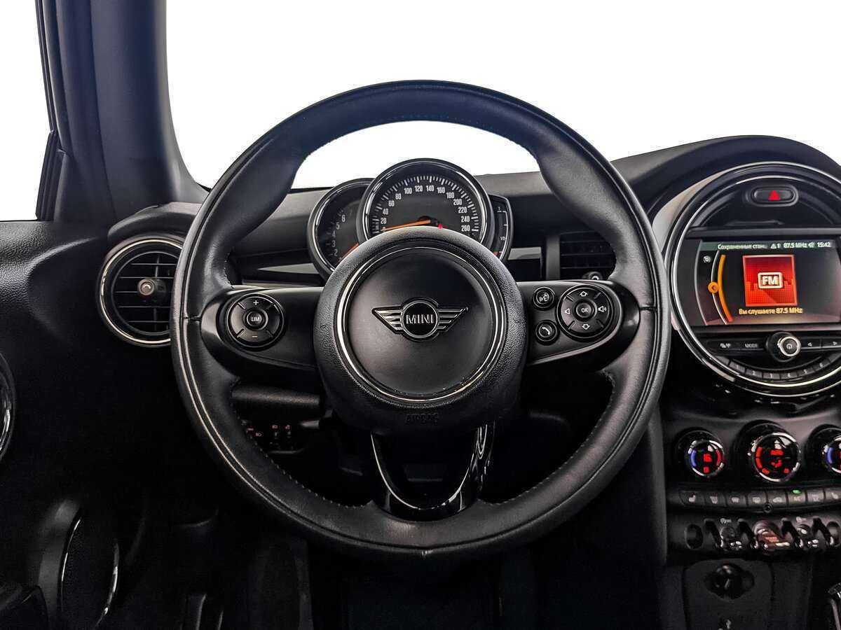 Mini Hatch с пробегом — 2019 год. Фото: #17
