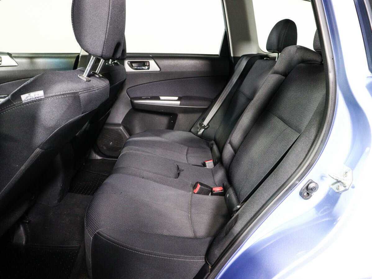 Subaru Forester с пробегом — 2011 год. Фото: #7