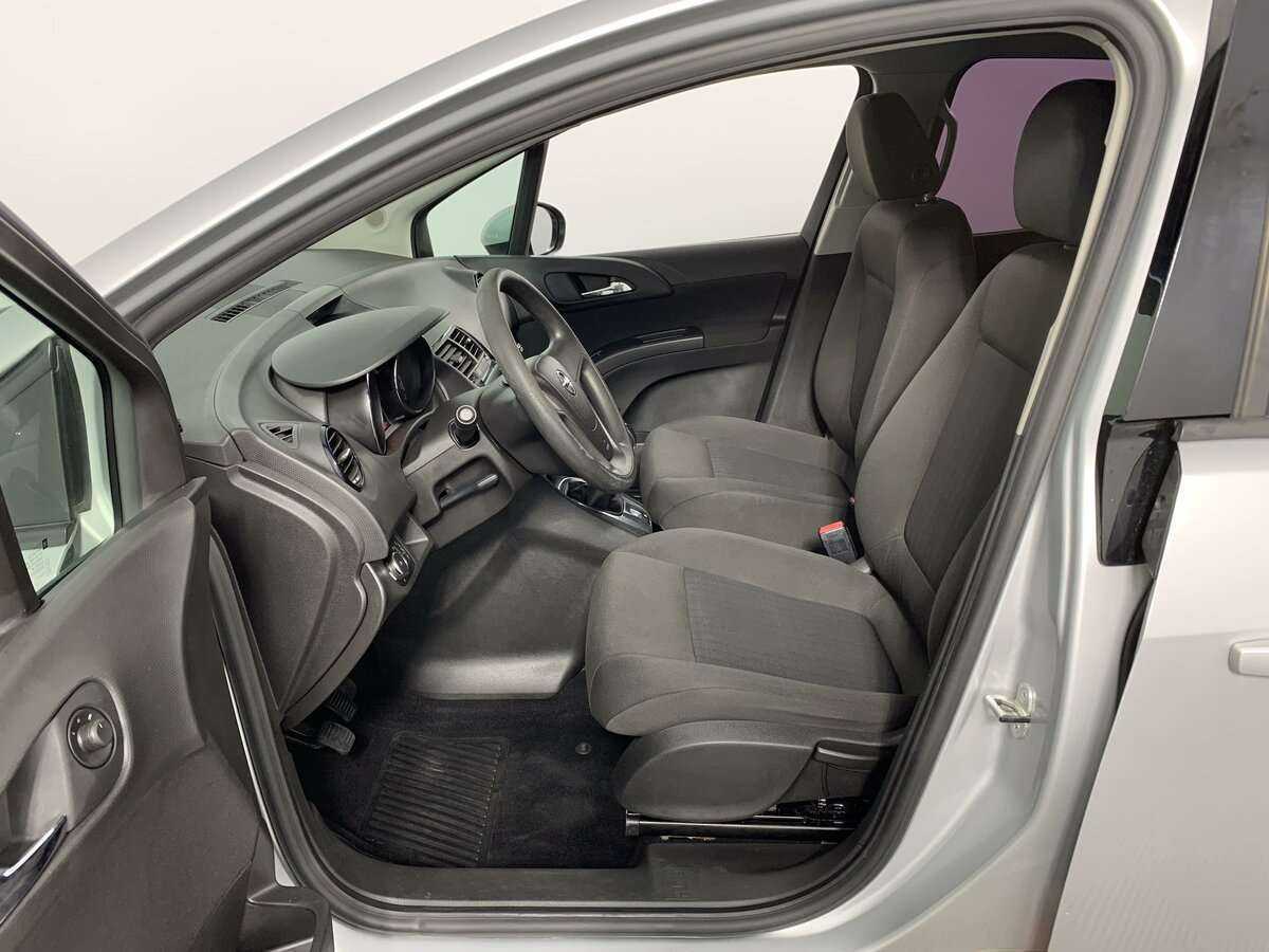Opel Meriva с пробегом — 2013 год. Фото: #15