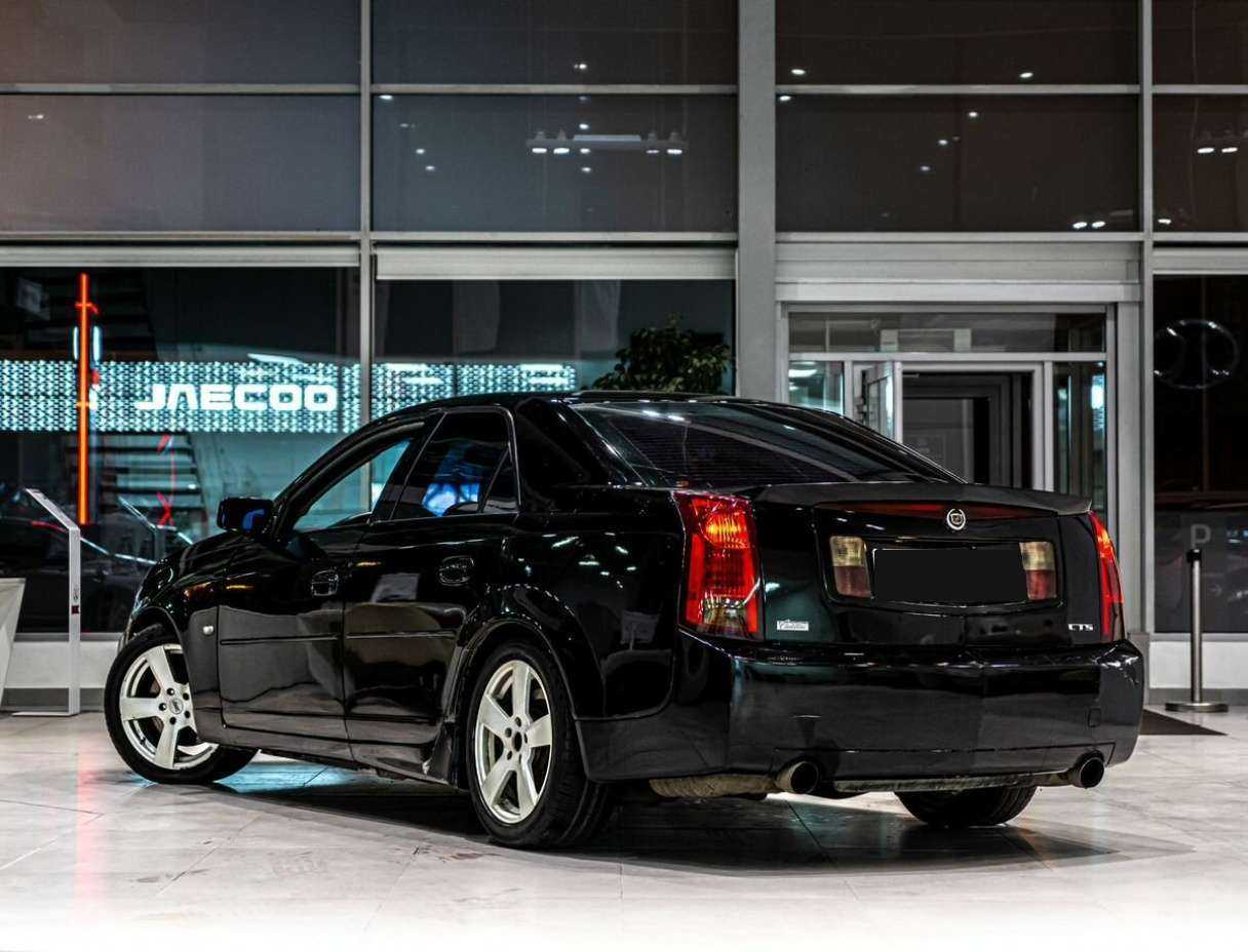 Cadillac CTS с пробегом — 2007 год. Фото: #3