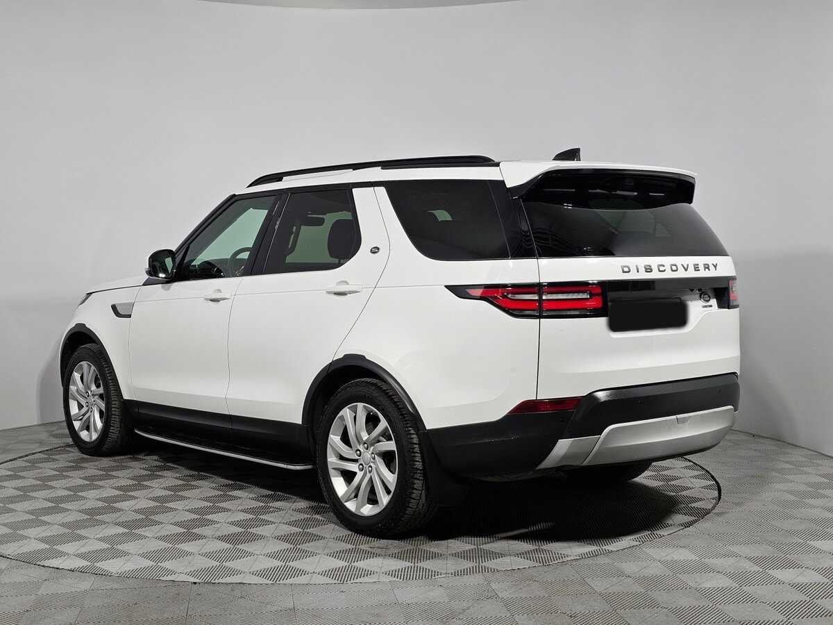 Land Rover Discovery с пробегом — 2017 год. Фото: #3