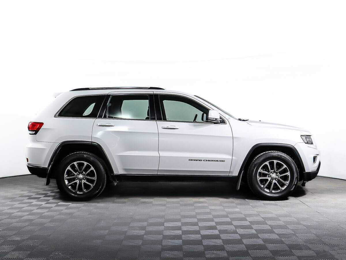 Jeep Grand Cherokee с пробегом — 2013 год. Фото: #2