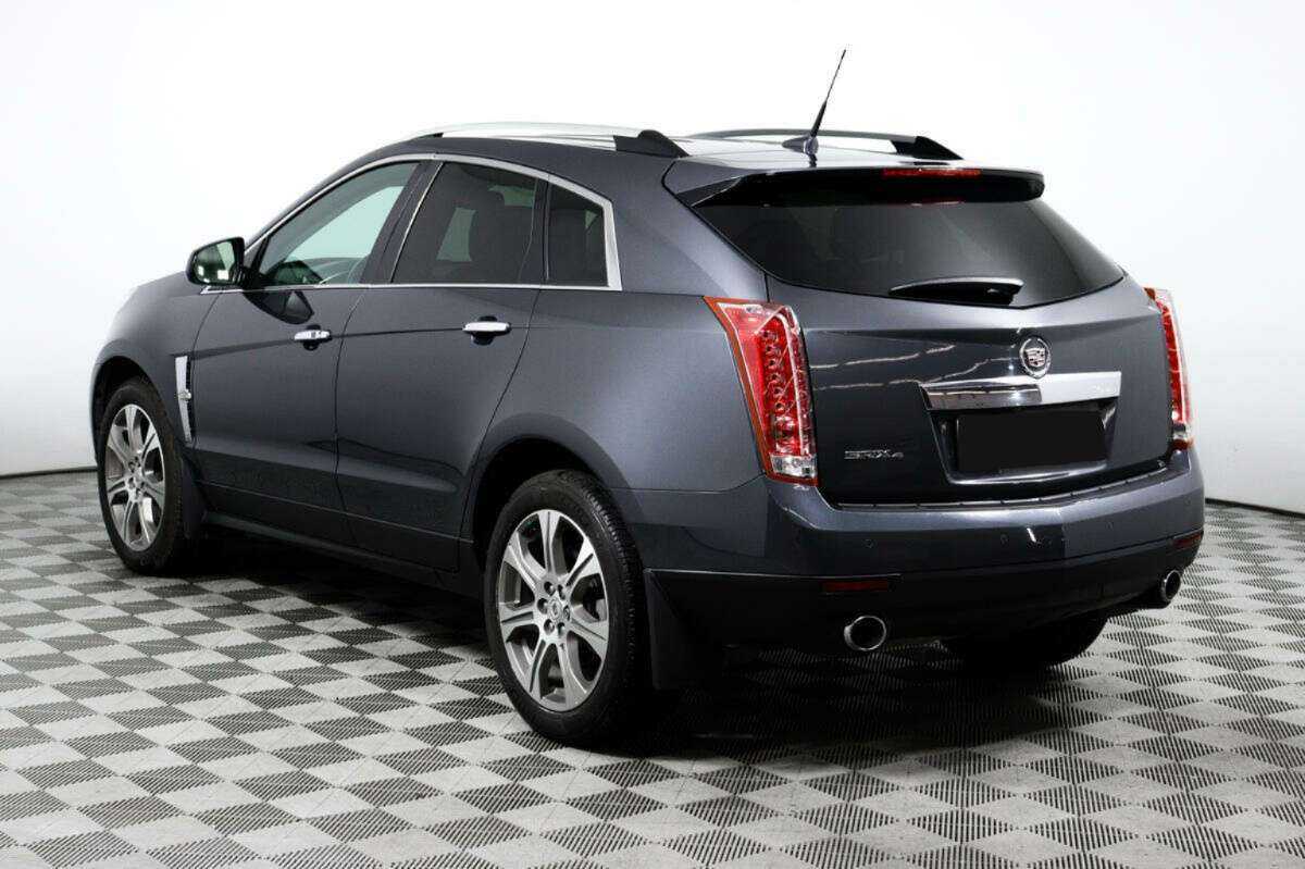 Cadillac SRX с пробегом — 2012 год. Фото: #6