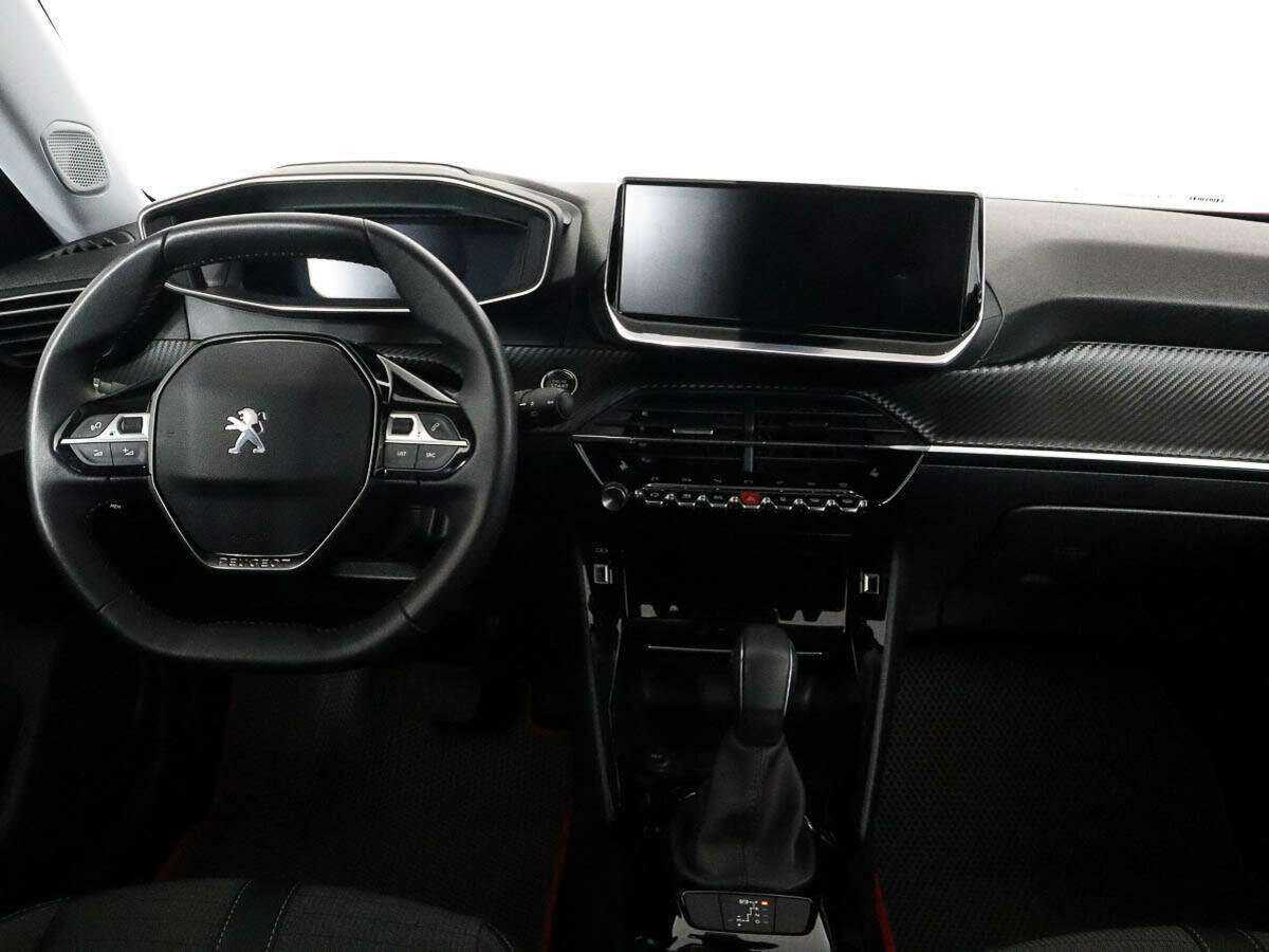 Peugeot 2008 с пробегом — 2021 год. Фото: #10