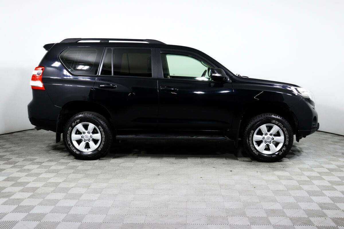Toyota Land Cruiser Prado с пробегом — 2013 год. Фото: #2