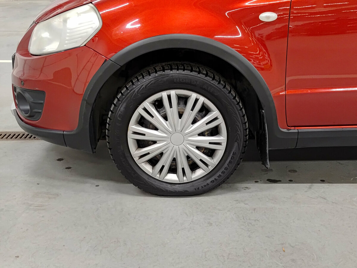 Suzuki SX4 с пробегом — 2011 год. Фото: #17