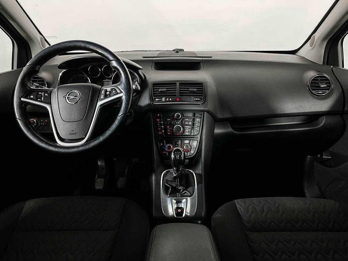 Opel Meriva с пробегом — 2013 год. Фото: #11