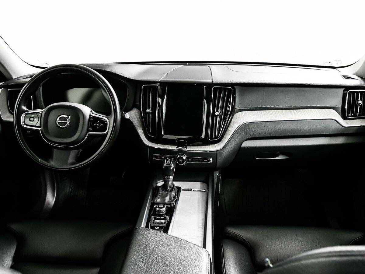 Volvo XC60 с пробегом — 2019 год. Фото: #10