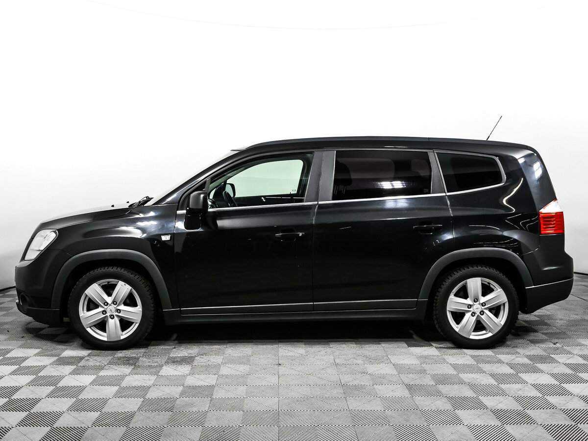 Chevrolet Orlando с пробегом — 2012 год. Фото: #7