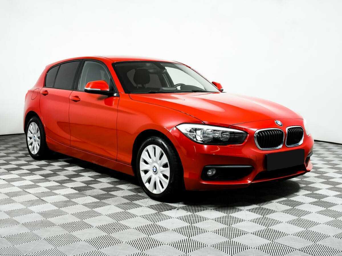 BMW 1 серии с пробегом — 2016 год. Фото: #2
