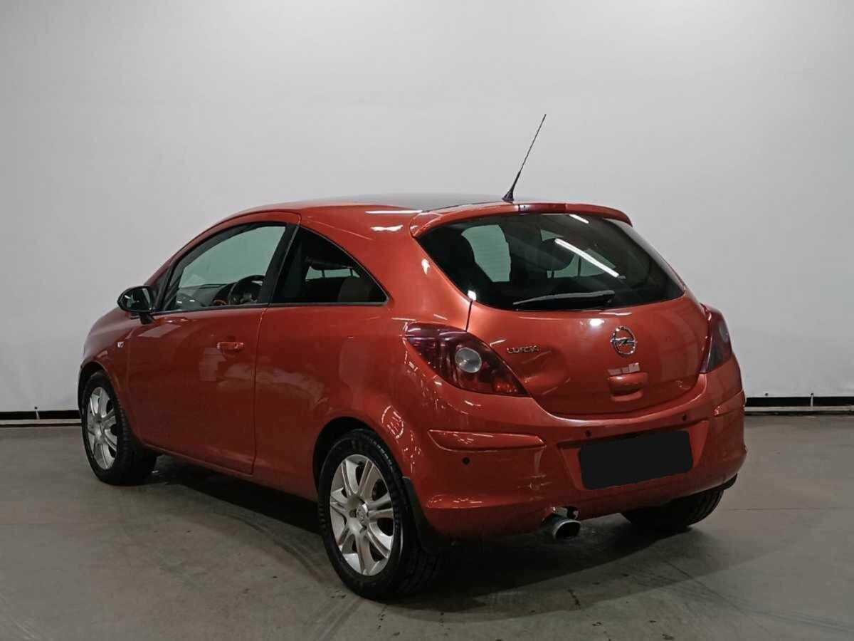 Opel Corsa с пробегом — 2013 год. Фото: #6