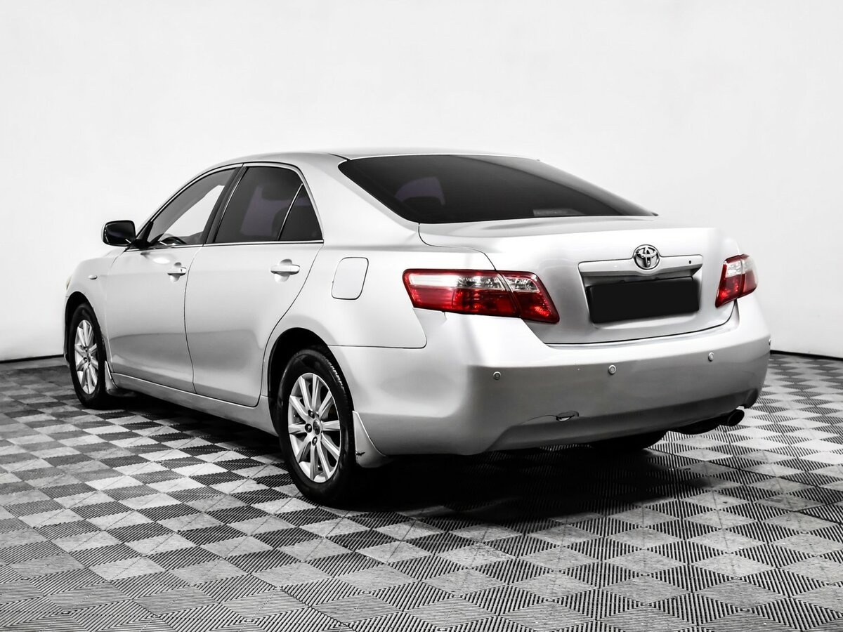 Toyota Camry с пробегом — 2008 год. Фото: #5