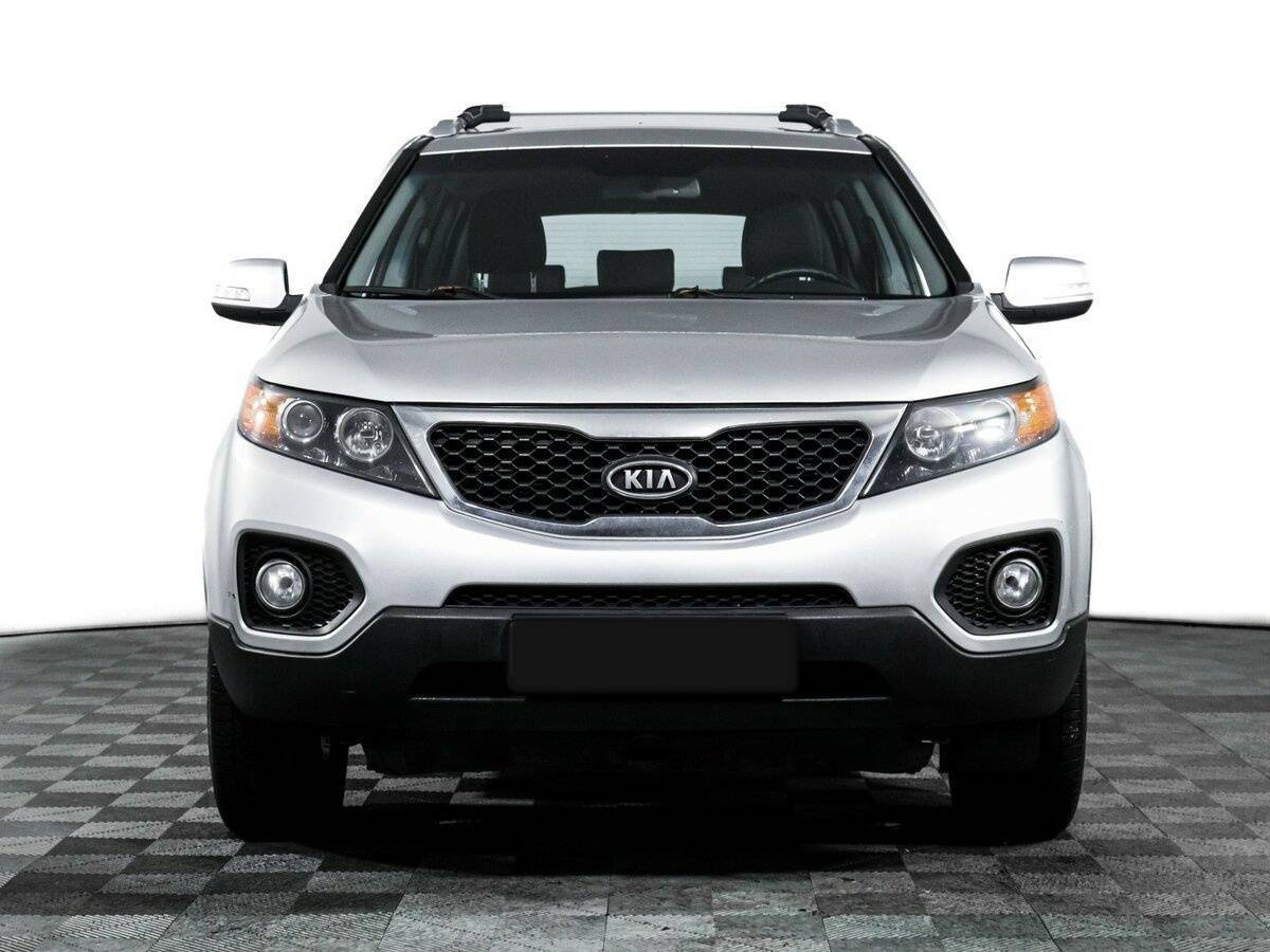 Kia Sorento с пробегом — 2011 год. Фото: #1