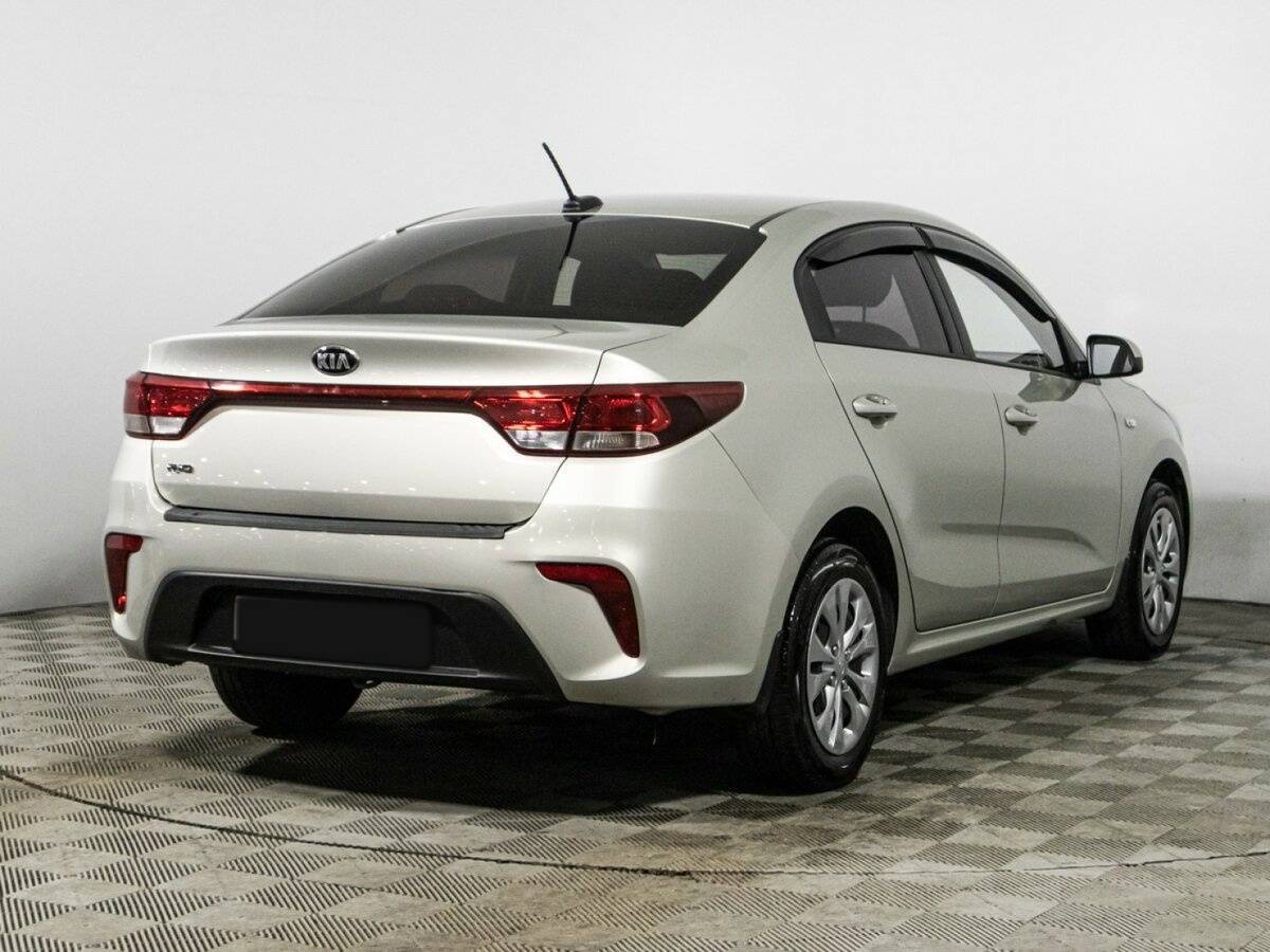 Kia Rio с пробегом — 2019 год. Фото: #4