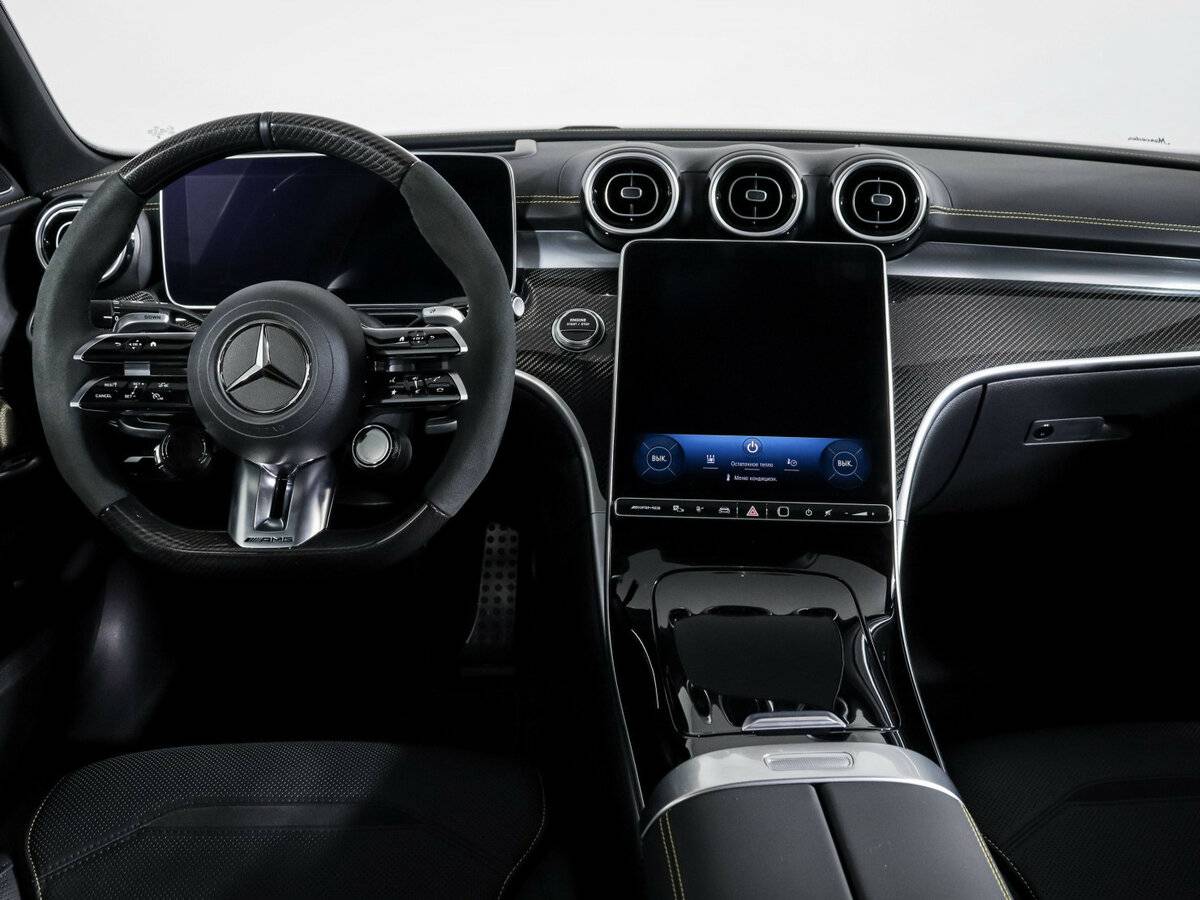 Mercedes-Benz C-Класс AMG с пробегом — 2024 год. Фото: #9