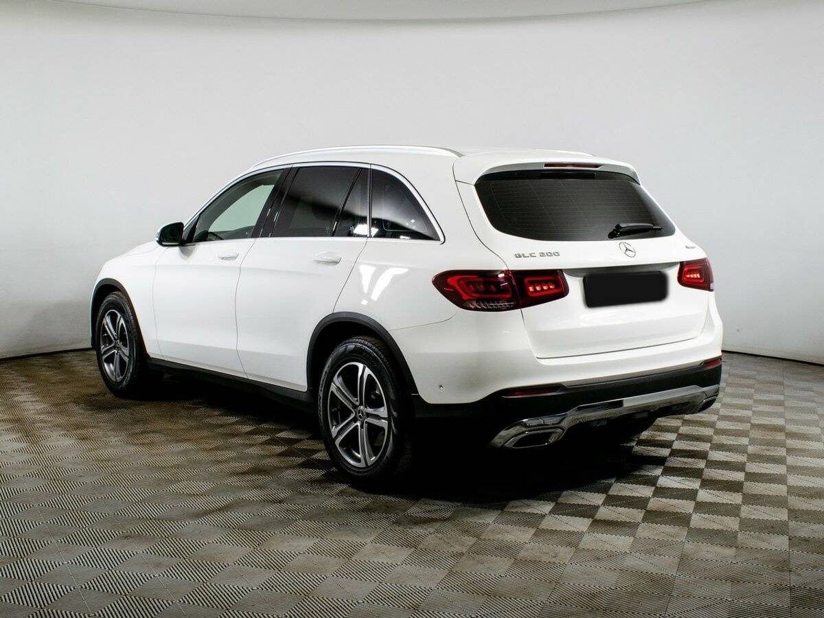 Mercedes-Benz GLC с пробегом — 2021 год. Фото: #5