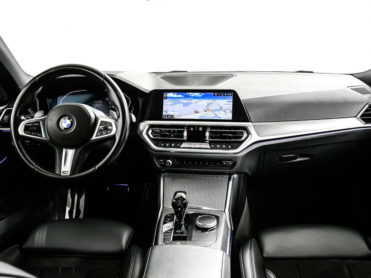 BMW 3 серии с пробегом — 2019 год. Фото: #10
