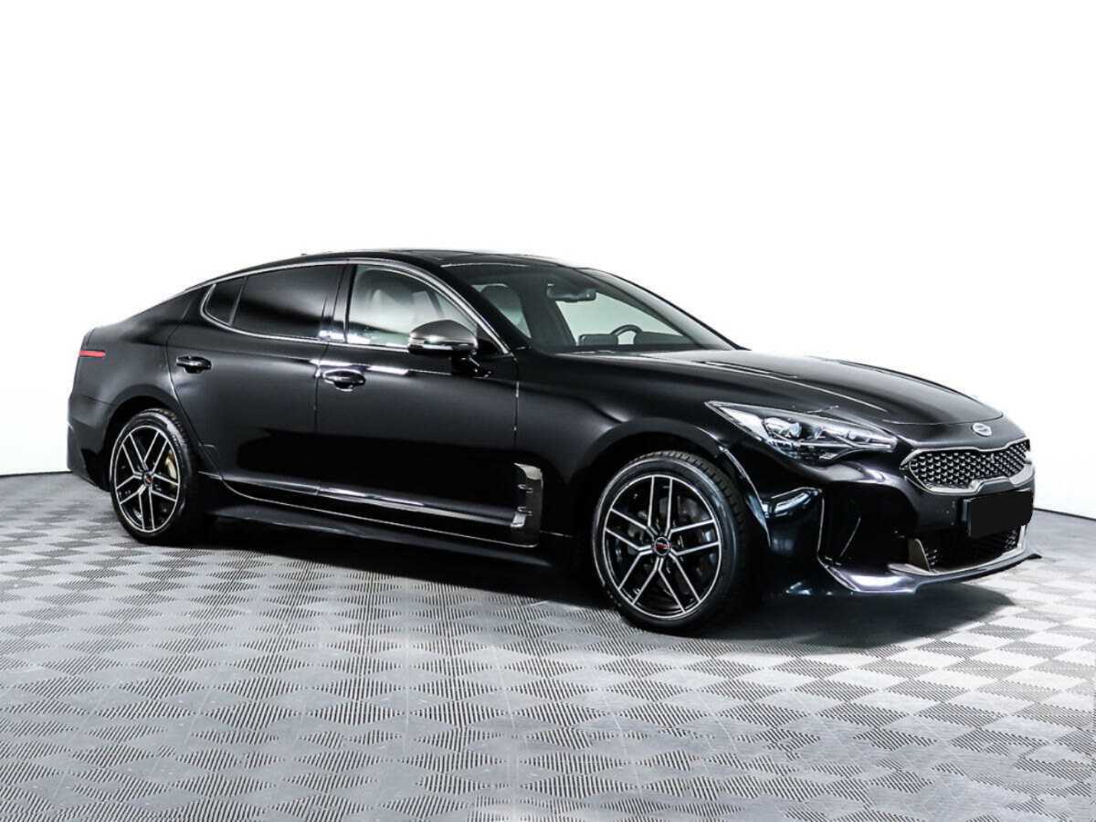 Kia Stinger с пробегом — 2018 год. Фото: #2