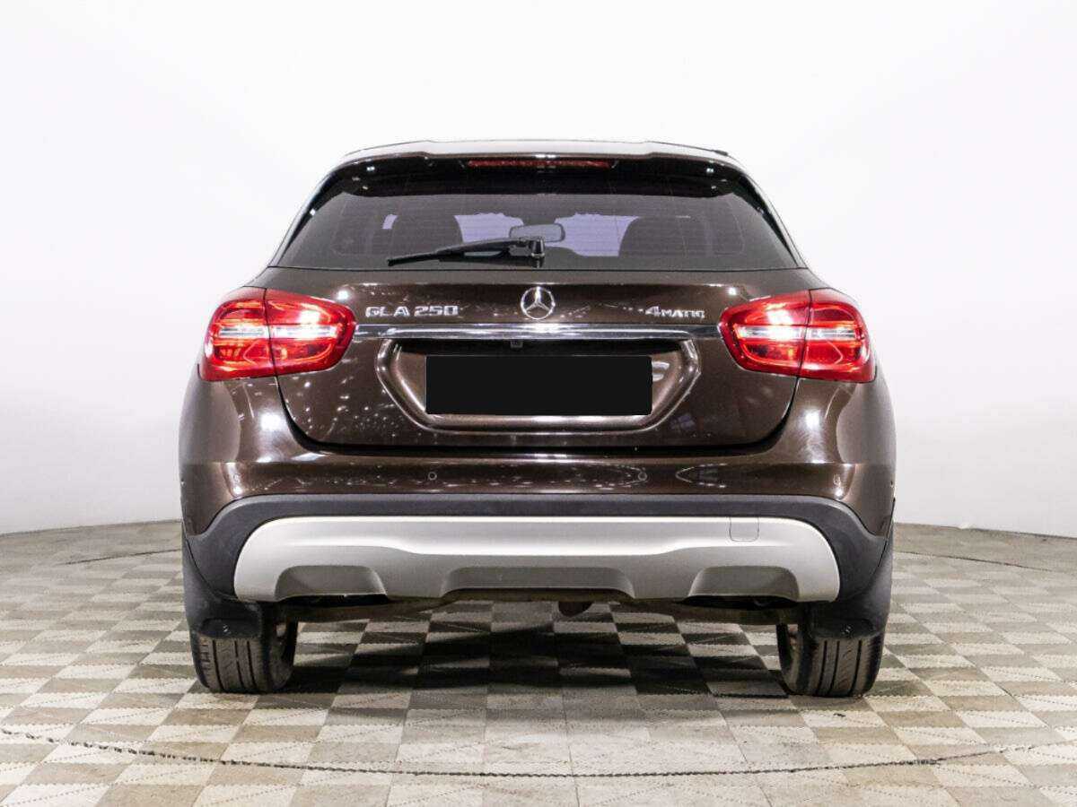 Mercedes-Benz GLA с пробегом — 2014 год. Фото: #5