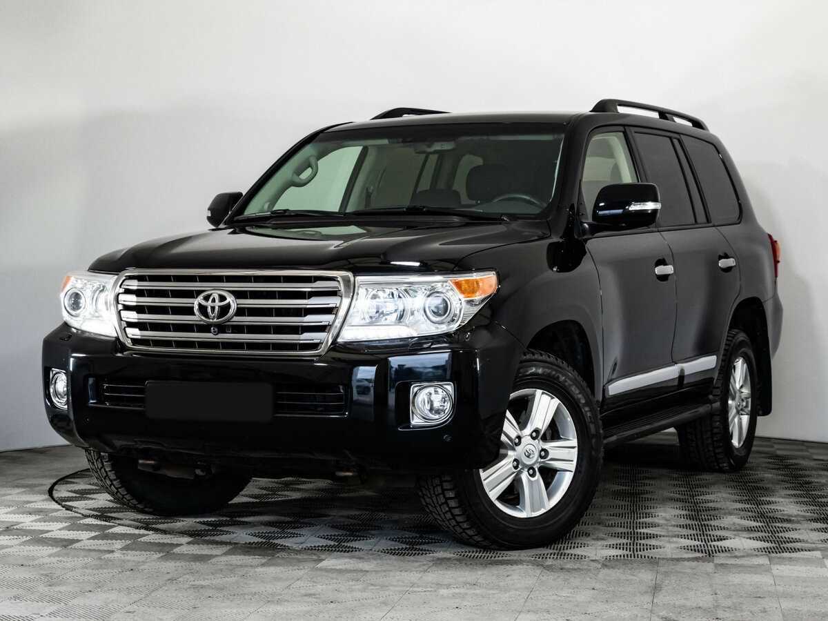 Toyota Land Cruiser с пробегом — 2012 год. Фото: #0