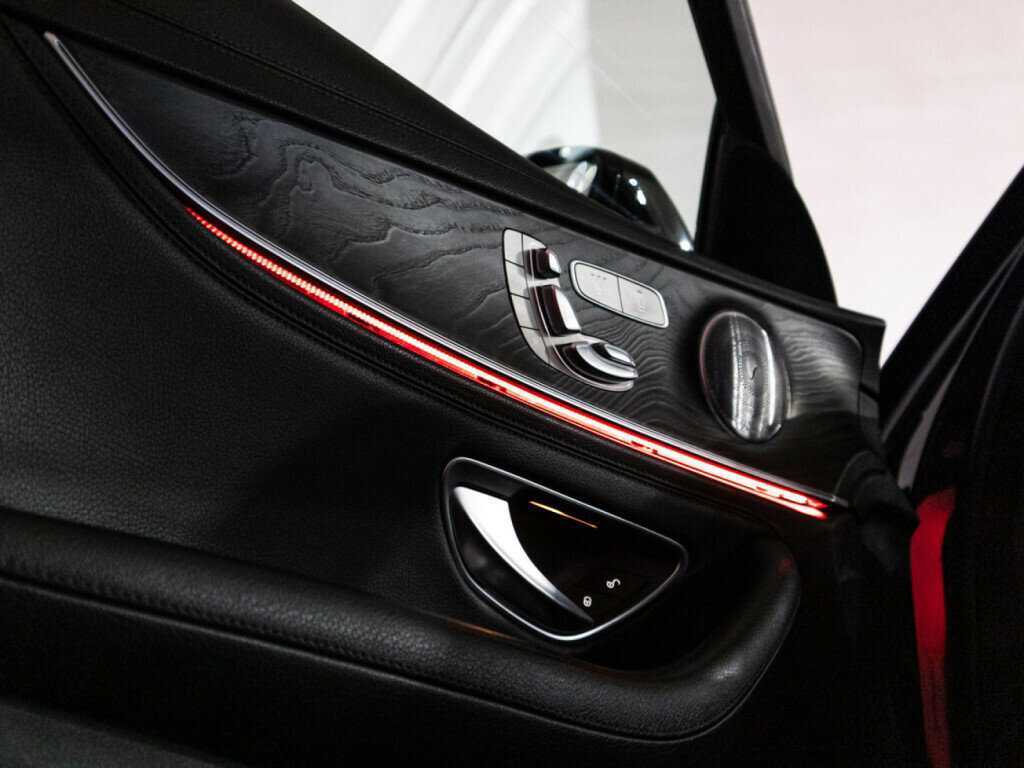 Mercedes-Benz E-Класс с пробегом — 2019 год. Фото: #24