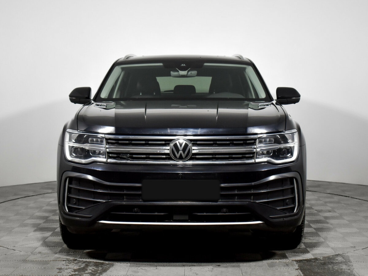 Volkswagen Teramont с пробегом — 2023 год. Фото: #1