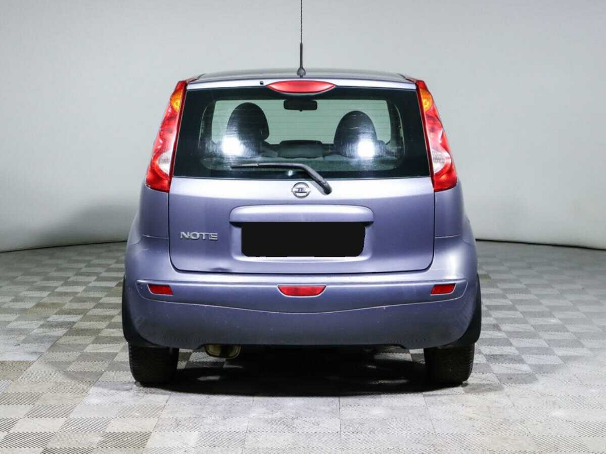 Nissan Note с пробегом — 2007 год. Фото: #5