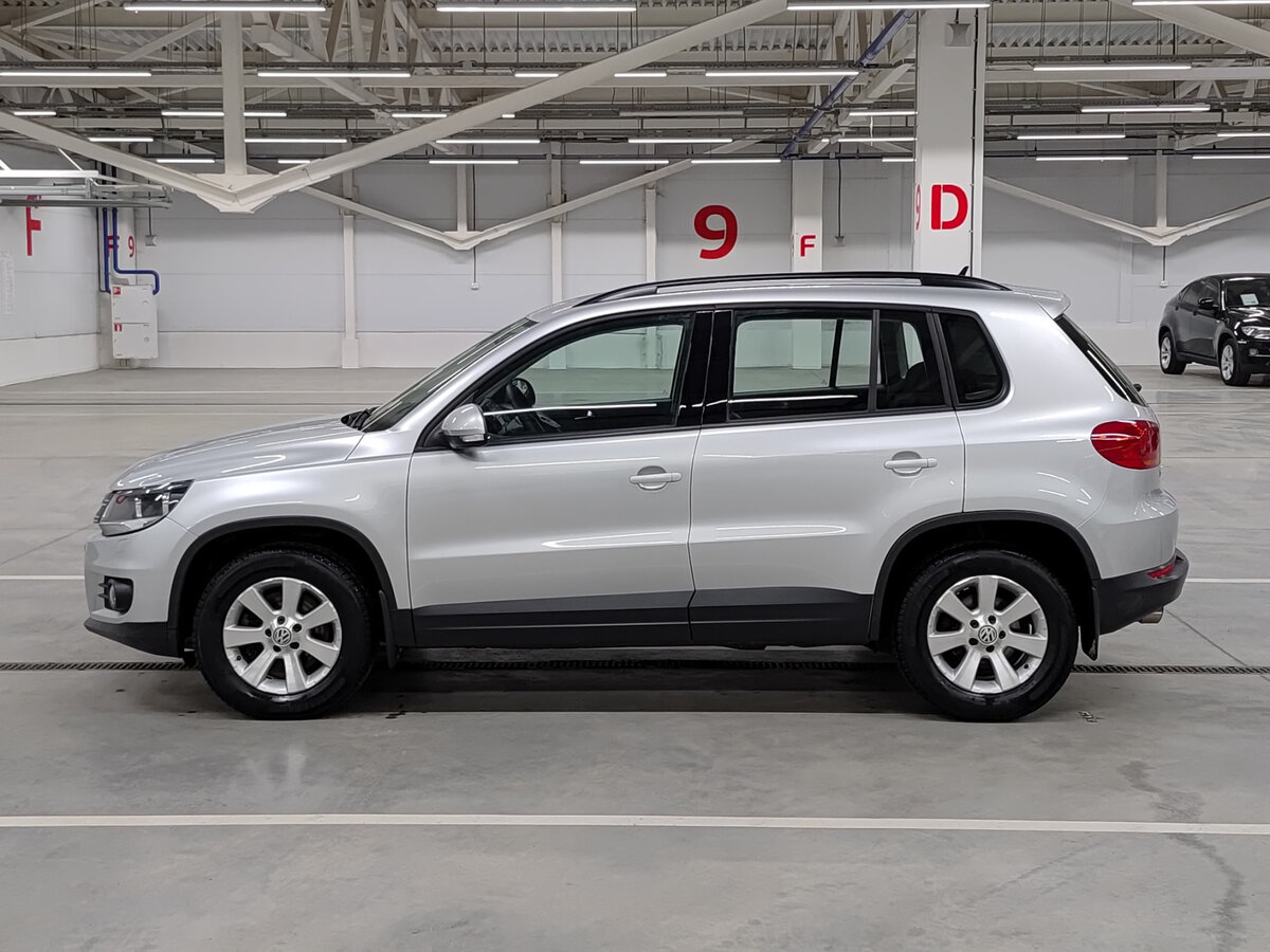 Volkswagen Tiguan с пробегом — 2011 год. Фото: #7