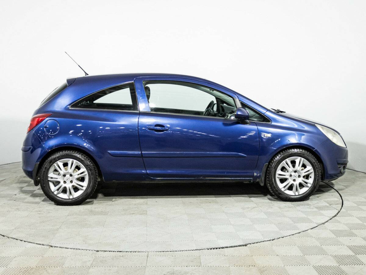 Opel Corsa с пробегом — 2007 год. Фото: #3