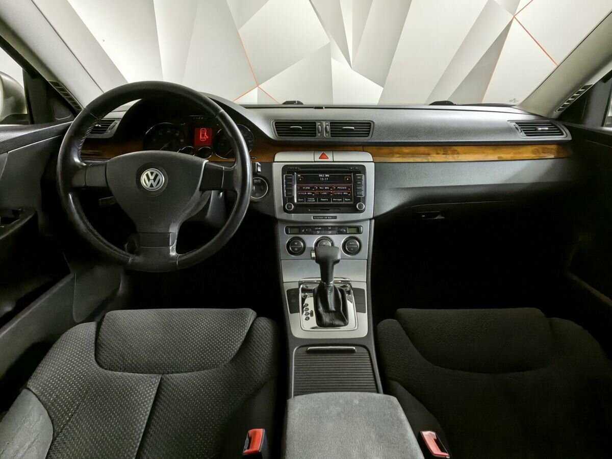 Volkswagen Passat с пробегом — 2008 год. Фото: #9