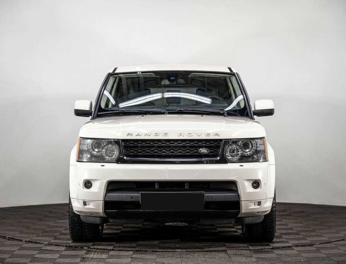 Land Rover Range Rover Sport с пробегом — 2010 год. Фото: #1