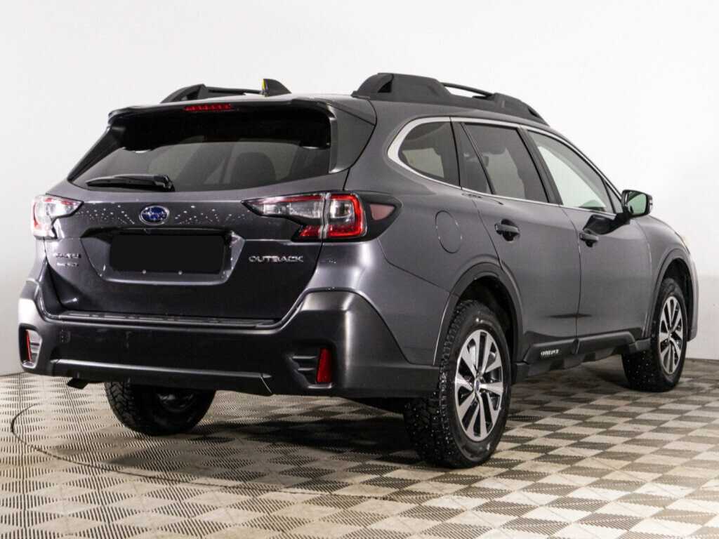 Subaru Outback с пробегом — 2021 год. Фото: #3