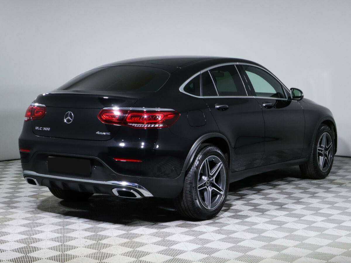 Mercedes-Benz GLC Coupe с пробегом — 2020 год. Фото: #3