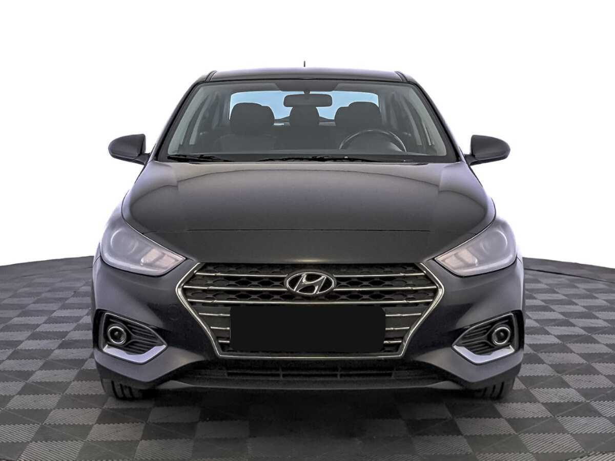 Hyundai Solaris с пробегом — 2018 год. Фото: #1