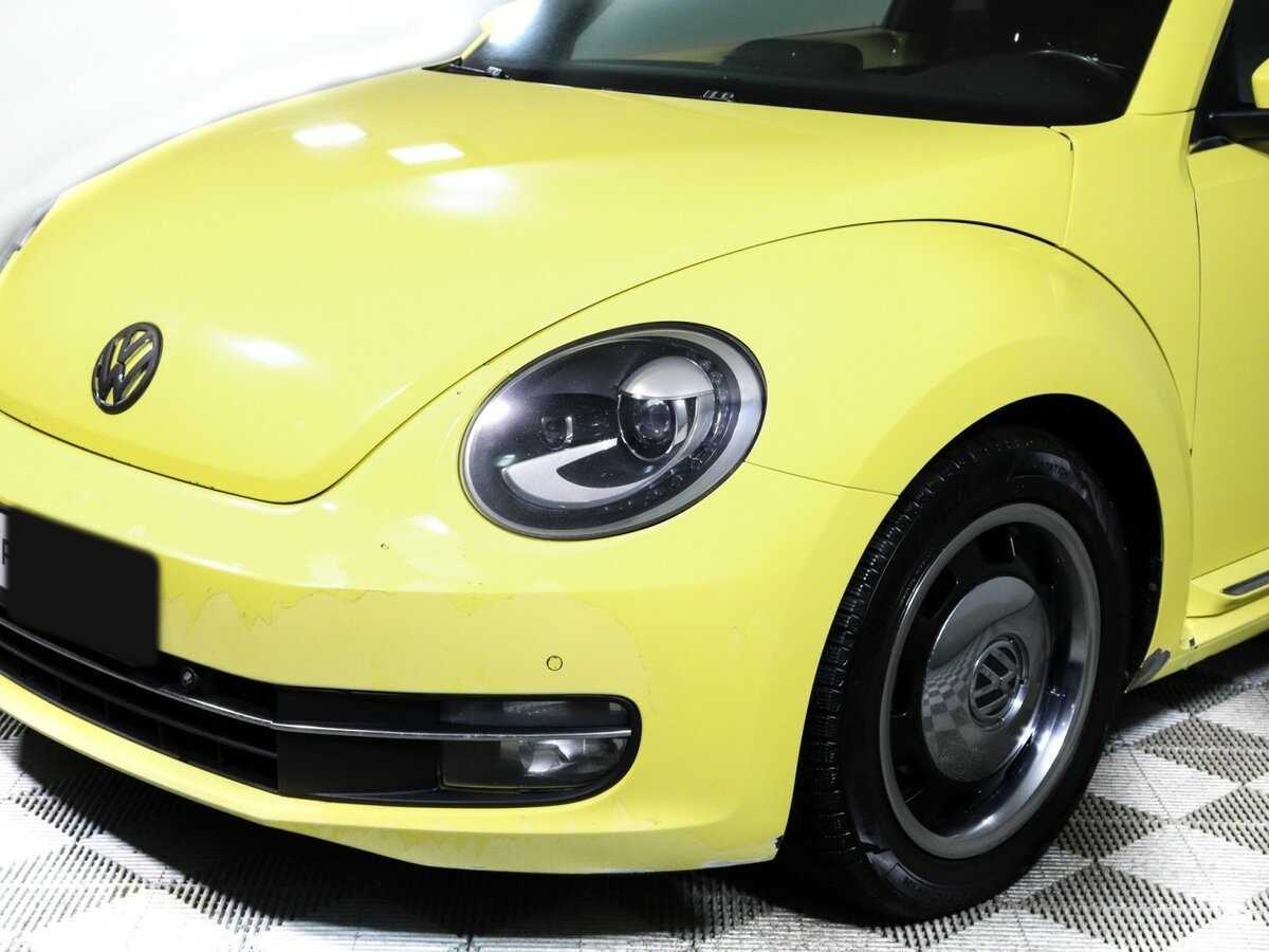 Volkswagen Beetle с пробегом — 2014 год. Фото: #16