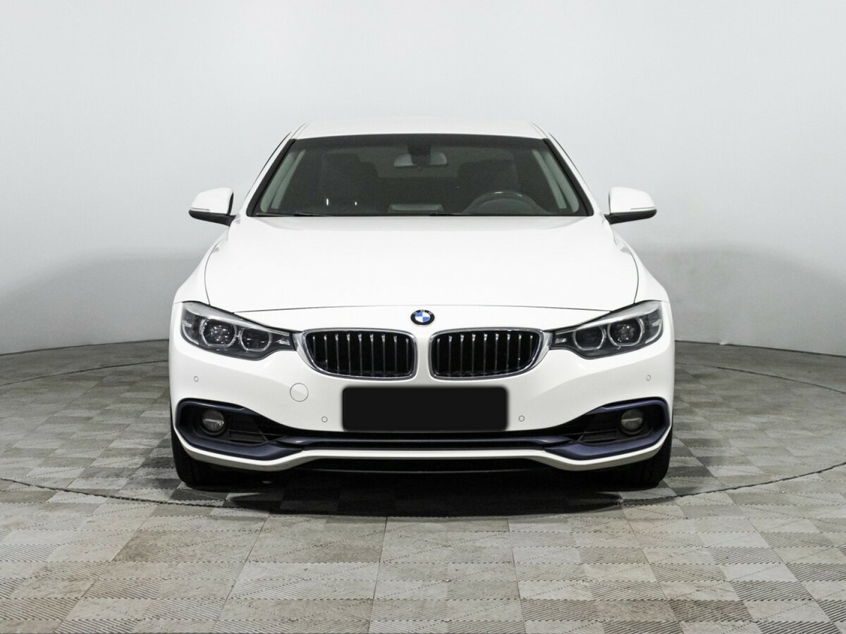 BMW 4 серии с пробегом — 2018 год. Фото: #1