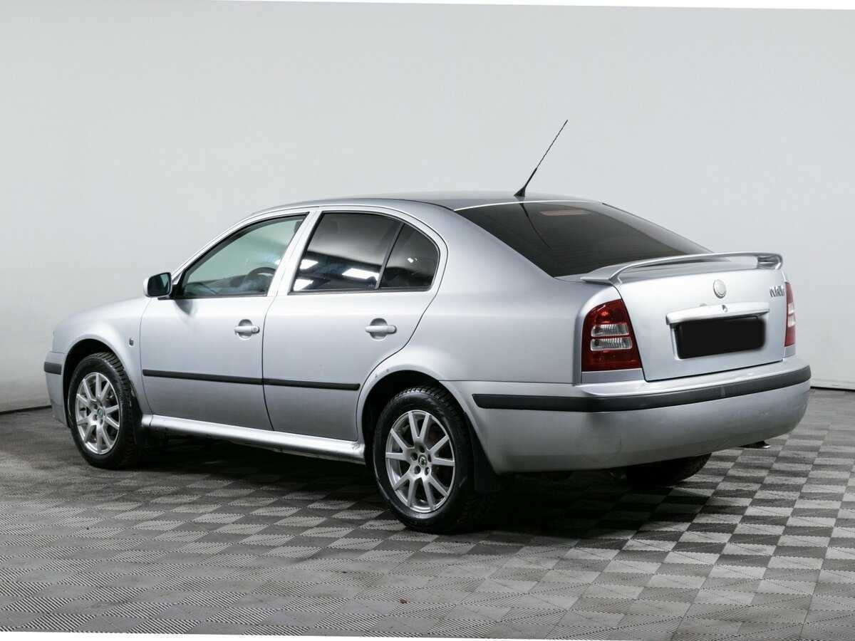 Skoda Octavia с пробегом — 2008 год. Фото: #5