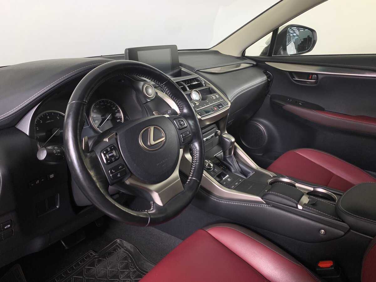 Lexus NX с пробегом — 2017 год. Фото: #10