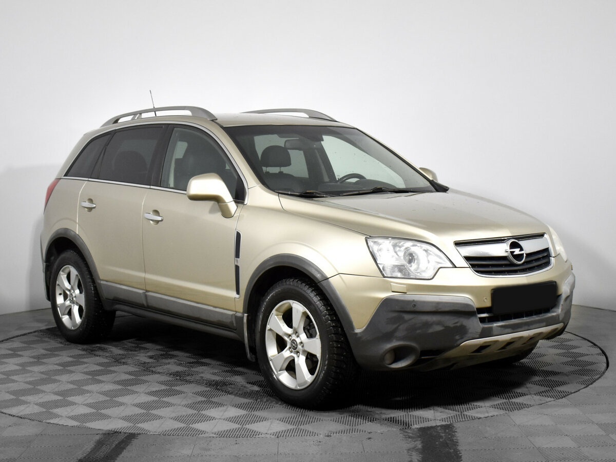 Opel Antara с пробегом — 2010 год. Фото: #2