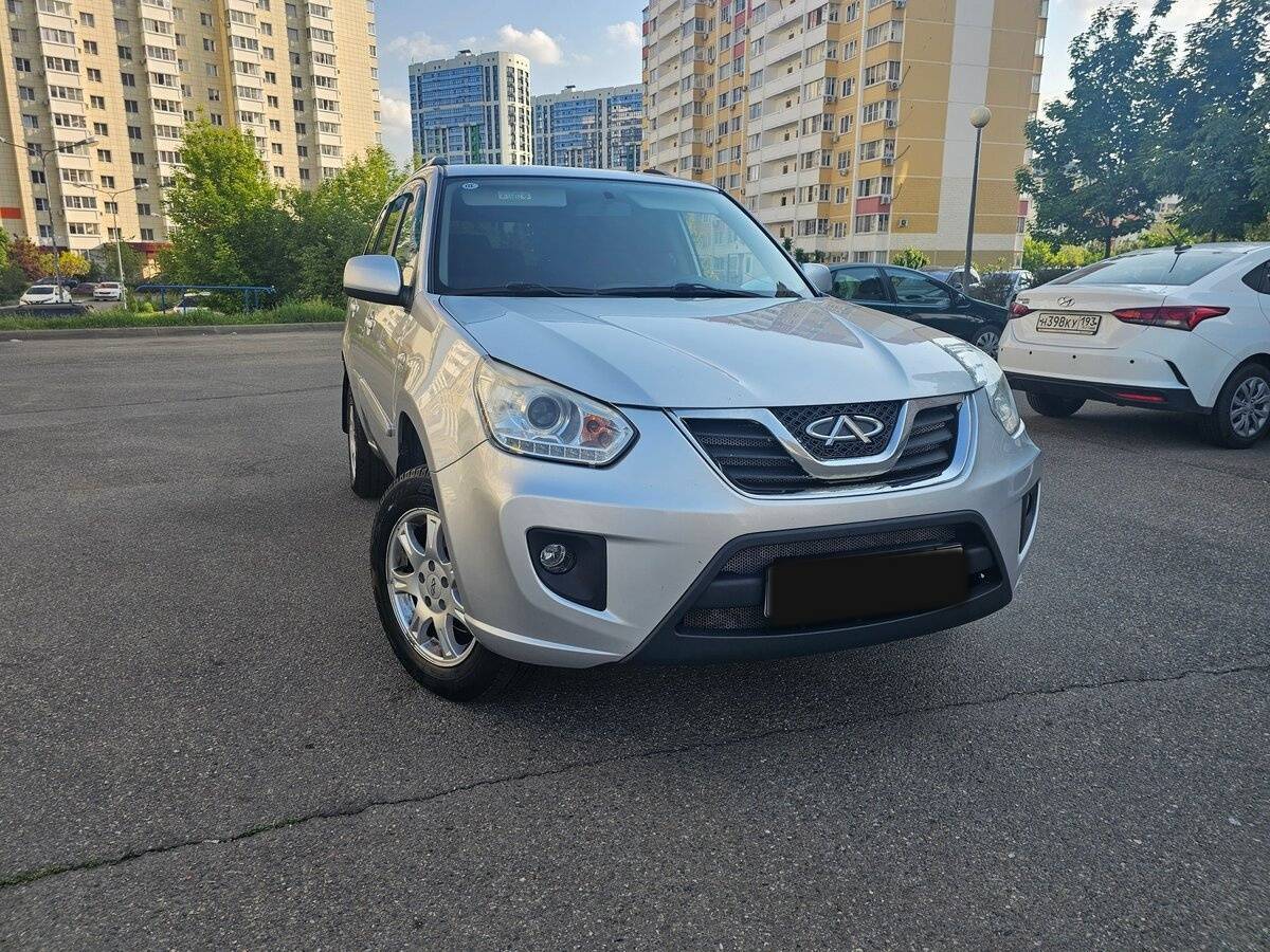 Chery Tiggo (T11) с пробегом — 2014 год. Фото: #13
