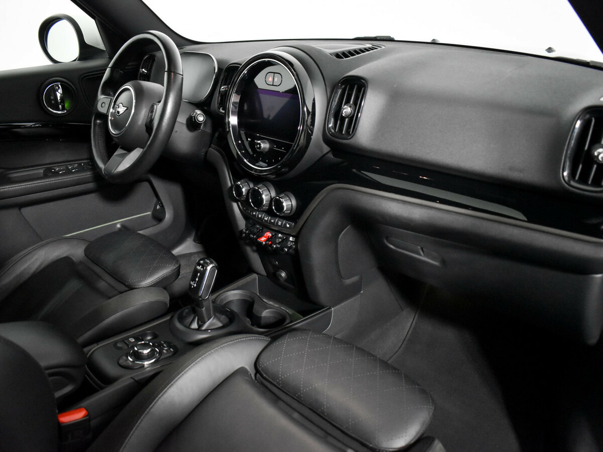 Mini Countryman с пробегом — 2021 год. Фото: #11