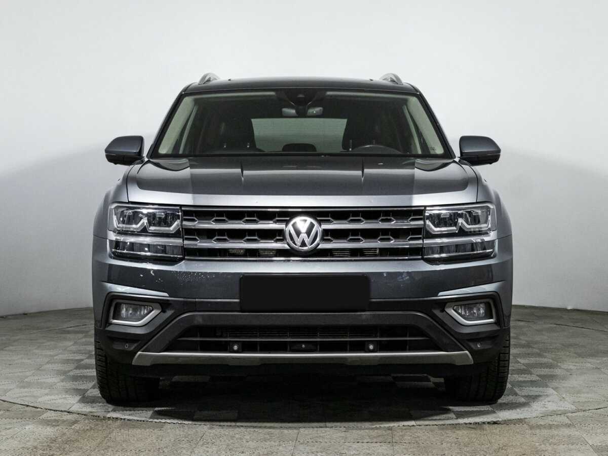 Volkswagen Teramont с пробегом — 2018 год. Фото: #1